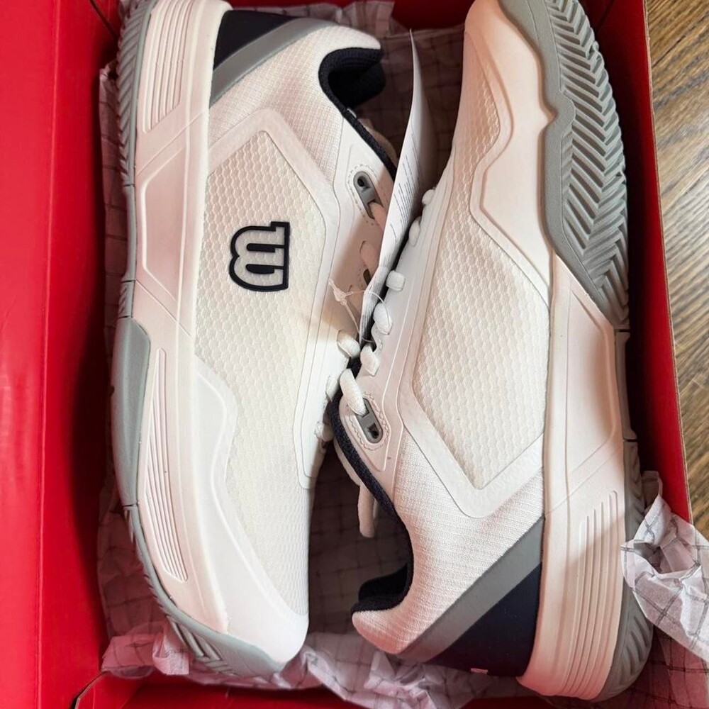 Wilson Courtglide white & blue tennis shoes M8 #tennis #courtglide